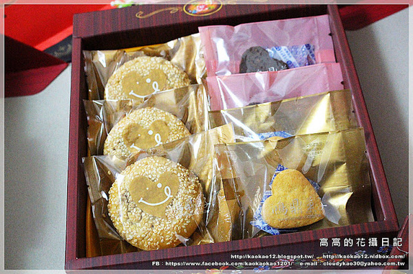 鴻鼎菓子:【宅配】鴻鼎菓子。年節禮盒系列:悅滿真情禮盒&菓然真情過年禮盒
