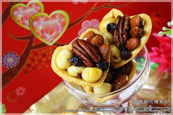 鴻鼎菓子:【宅配】鴻鼎菓子。年節禮盒系列:悅滿真情禮盒&菓然真情過年禮盒