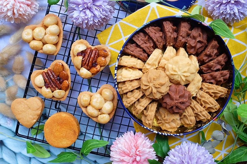 鴻鼎菓子。台中必買伴手禮 2020中秋節禮盒推薦,爆紅堅果塔夯到揚名到海外,網友狂激推:「台全最好吃」! @蹦啾♥謝蘿莉 La vie heureuse