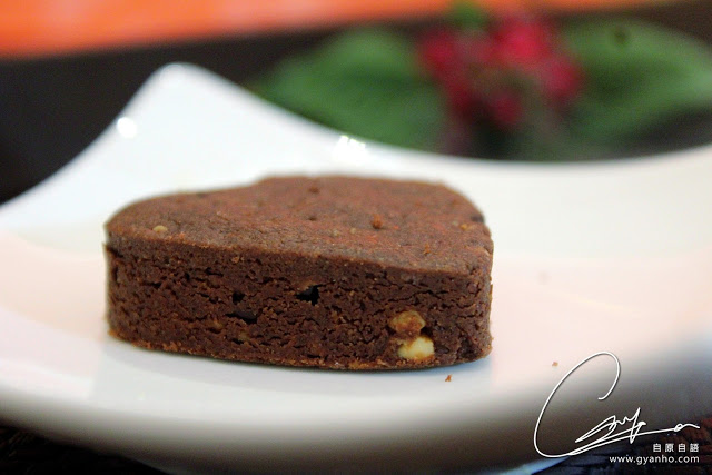 愛在舌尖蔓延:IDODO鴻鼎菓子『賞心悅情』中秋禮盒