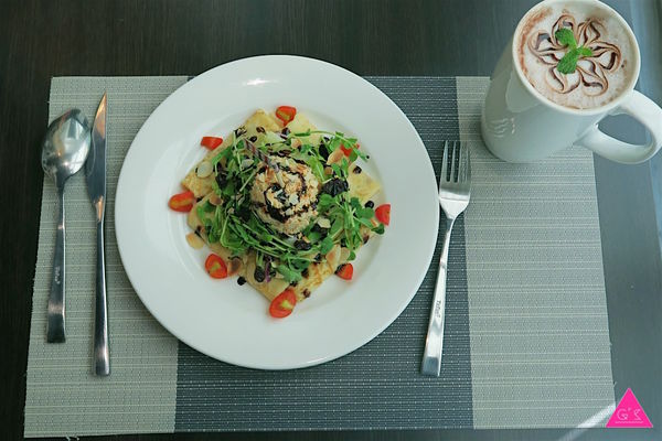 [GS愛吃鬼] 幸福這裡 Happiness Here Ｘ 俄羅斯美女主廚Ｘ早午餐燉飯義大利麵