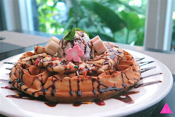 [GS愛吃鬼] 幸福這裡 Happiness Here Ｘ 俄羅斯美女主廚Ｘ早午餐燉飯義大利麵