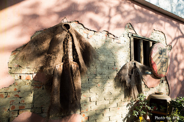 老塘湖藝術坊。草坔五路財神廟：【遊記】｛台南。學甲區｝仿古懷舊-老塘湖藝術坊