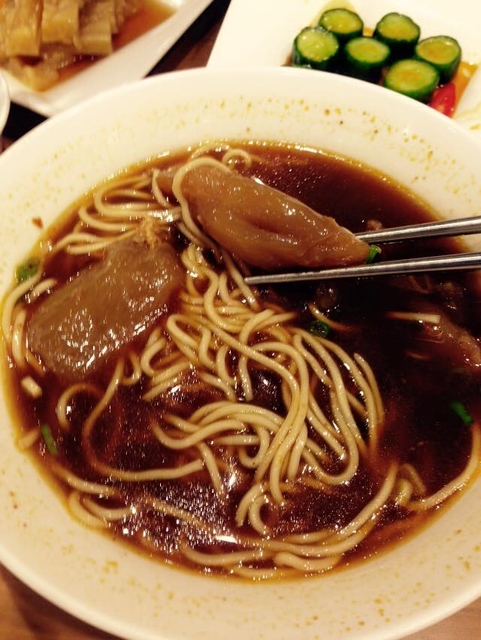 [台北] 鼎泰豐~不止小籠包~牛肉麵也好吃!!!