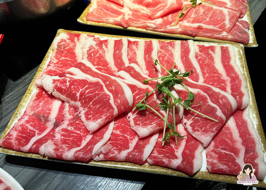 【晴光商圈美食】好食多涮涮屋-雙城店附菜單,大塊肉片、海鮮新