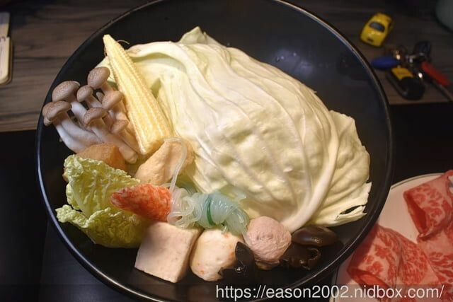 台北美食｜好食多涮涮鍋 雙城店 肉食控的火鍋天堂，雙人套餐免費招待肉品16oz 牛奶熊熊泡澡，好療癒～ -  就是這樣。吃喝玩樂。愛漂亮部落格 - FashionGuide 華人時尚專業評鑑