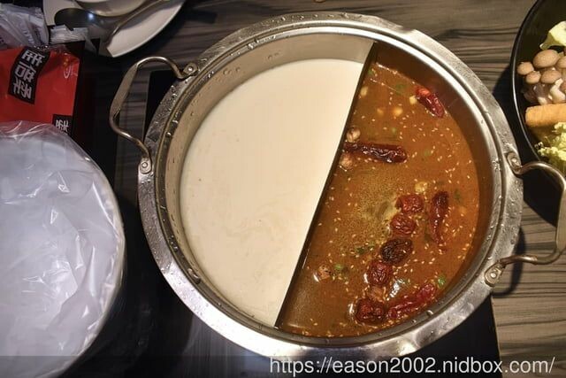 台北美食｜好食多涮涮鍋 雙城店 肉食控的火鍋天堂，雙人套餐免費招待肉品16oz 牛奶熊熊泡澡，好療癒～ -  就是這樣。吃喝玩樂。愛漂亮部落格 - FashionGuide 華人時尚專業評鑑