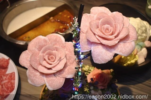 台北美食｜好食多涮涮鍋 雙城店 肉食控的火鍋天堂，雙人套餐免費招待肉品16oz 牛奶熊熊泡澡，好療癒～ -  就是這樣。吃喝玩樂。愛漂亮部落格 - FashionGuide 華人時尚專業評鑑