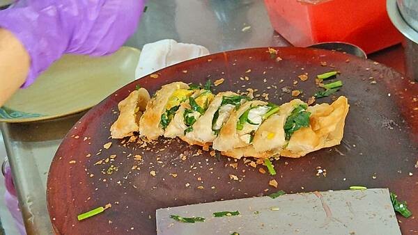 【台北美食】津津豆漿｜現點現做美味無法擋的酥脆韭菜炸蛋餅