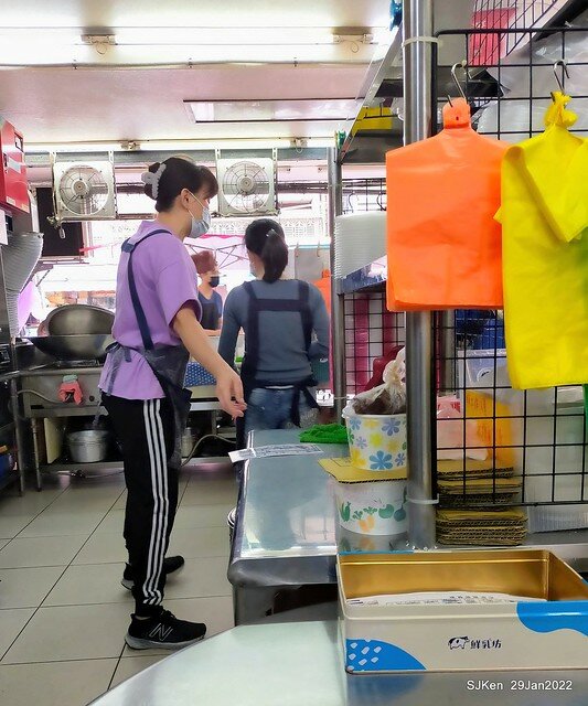 「水某小卷米粉」( NeriticSquid rice noodle store), Taipei, Taiwan, SJKen,