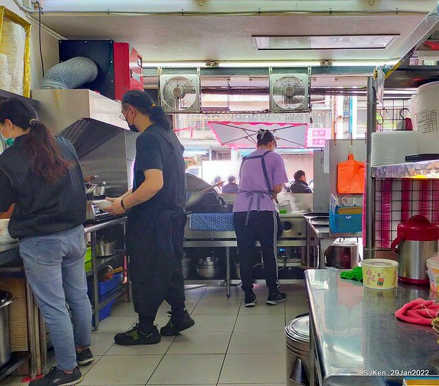 「水某小卷米粉」( NeriticSquid rice noodle store), Taipei, Taiwan, SJKen,