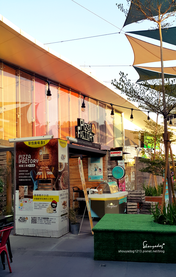 草悟廣場:【觀光景點】好逛好玩又好拍的草悟廣場 in台中