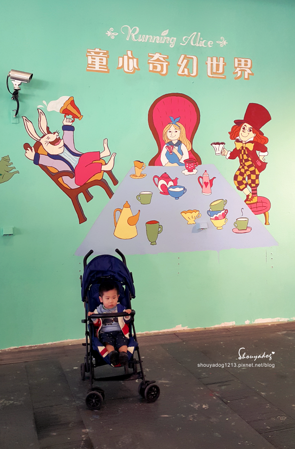 草悟廣場:【觀光景點】好逛好玩又好拍的草悟廣場 in台中