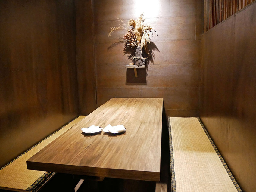 武侍酒居酒屋_用餐區_包廂_224348.JPG