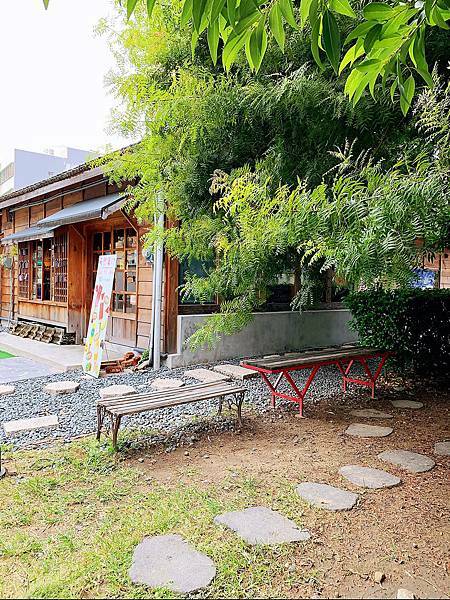 藍晒圖文創園區：由舊宿舍改建而成的文創街區