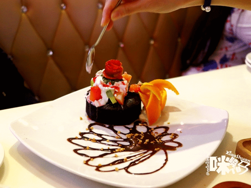 西門町餐廳~台北下午茶 Oyami Cafe 夢幻白馬童話法式鄉村風 義大利麵 鬆餅-ANIMATION.gif - 西門町餐廳~台北下午茶 Oyami Cafe 夢幻白馬童話法式鄉村風 義大利麵 鬆餅