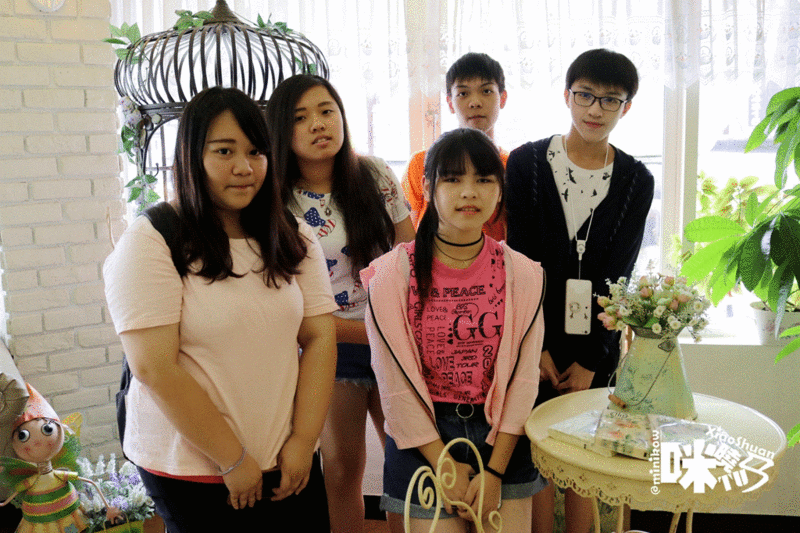 西門町餐廳~台北下午茶 Oyami Cafe 夢幻白馬童話法式鄉村風 義大利麵 鬆餅-ANIMATION.gif - 西門町餐廳~台北下午茶 Oyami Cafe 夢幻白馬童話法式鄉村風 義大利麵 鬆餅