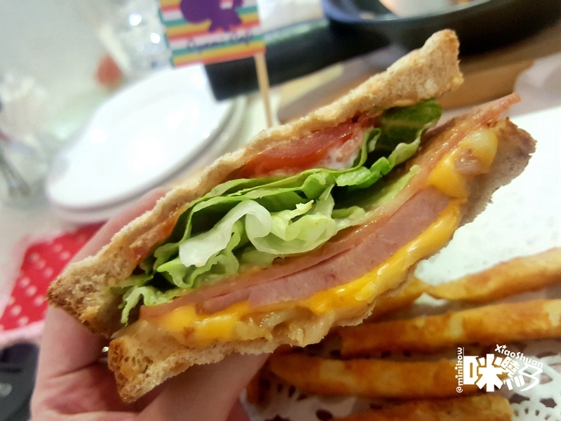 西門町餐廳~台北下午茶 Oyami Cafe 夢幻白馬童話法式鄉村風 義大利麵 鬆餅.jpg - 西門町餐廳~台北下午茶 Oyami Cafe 夢幻白馬童話法式鄉村風 義大利麵 鬆餅