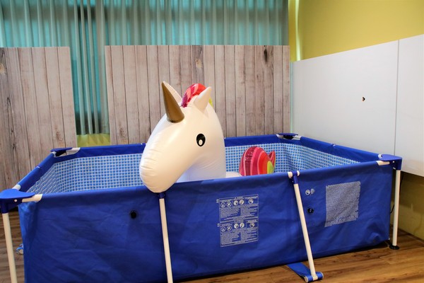 卡多利亞良食故事館:【台南後壁景點】卡多利亞良食故事館~便當工廠飄滿滷肉香,兒童遊樂設施,在地食材的歐式自助餐吃到飽