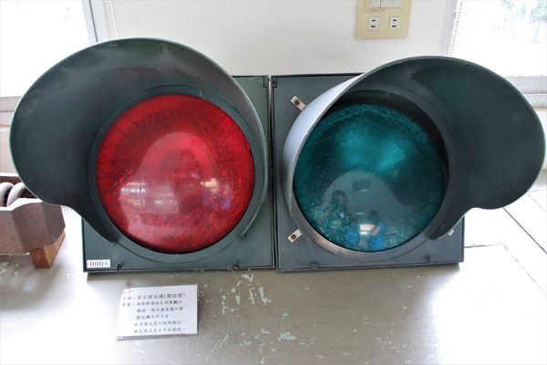 新營鐵道文化園區：【台南景點】新營鐵道文化園區~戀戀五分車的園區懷舊之旅，糖廠古早味冰棒，鐵路迷最愛