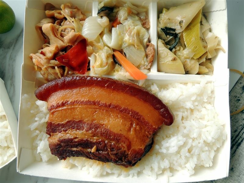 李家米粉湯 007.jpg