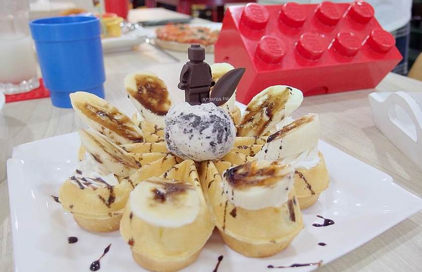 找樂子積木咖啡。隱藏巷弄內的樂高積木主題餐廳，推薦樂高迷必訪，台中友善親子餐廳 - 蘋果話日常