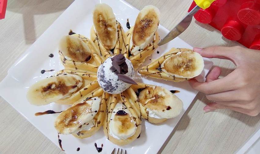 找樂子積木咖啡。隱藏巷弄內的樂高積木主題餐廳，推薦樂高迷必訪，台中友善親子餐廳 - 蘋果話日常