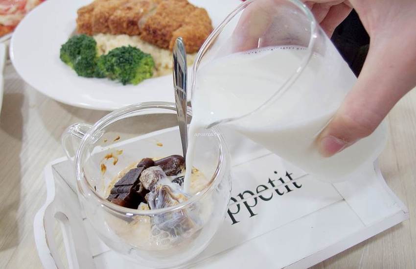 找樂子積木咖啡。隱藏巷弄內的樂高積木主題餐廳，推薦樂高迷必訪，台中友善親子餐廳 - 蘋果話日常