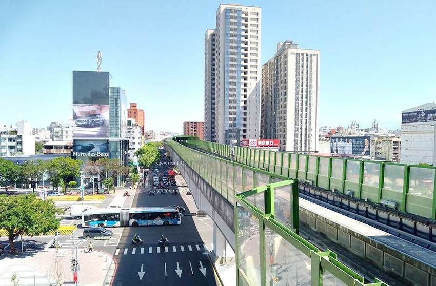 找樂子積木咖啡。隱藏巷弄內的樂高積木主題餐廳，推薦樂高迷必訪，台中友善親子餐廳 - 蘋果話日常