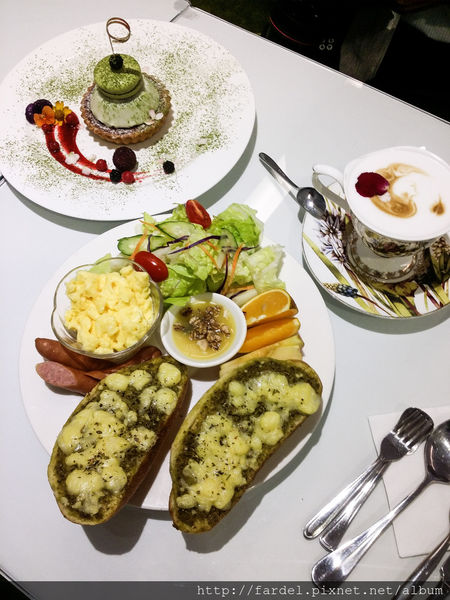 PSX_20150408_142856.jpg PSX_20150408_142856.jpg