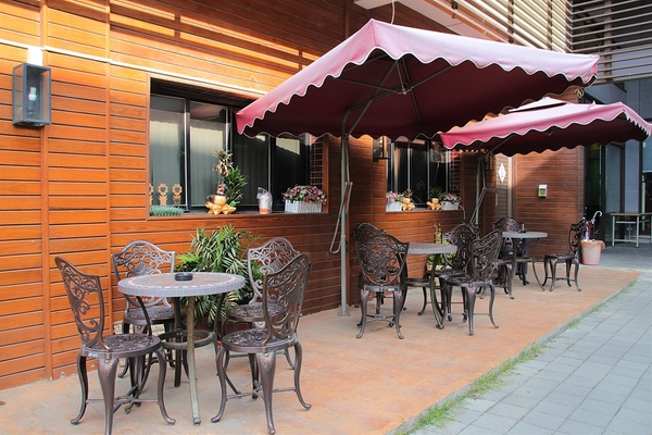 巫家捏麵館：【彰化溪湖景點】巫家捏麵館~搭小火車欣賞整排落羽松，體驗DIY手作樂趣的親子遊