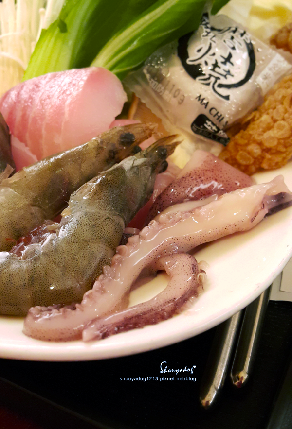 亞維農餐廳:【複合式餐廳】藏身在老房子裡的美味 亞維農 義大利麵‧焗烤‧小火鍋