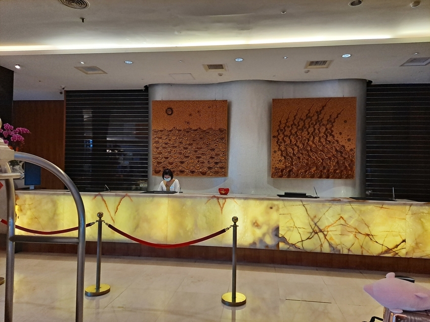 食記 屏東後壁湖 超人氣排隊店 邱家生魚片 早知道就點大份的。