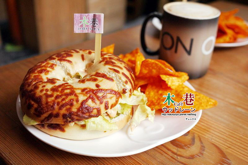 【台中】木巷咖啡-Oaken Cafe ~ 台中逢甲 巷弄轉角中的靜懿空間 享受文藝咖啡香