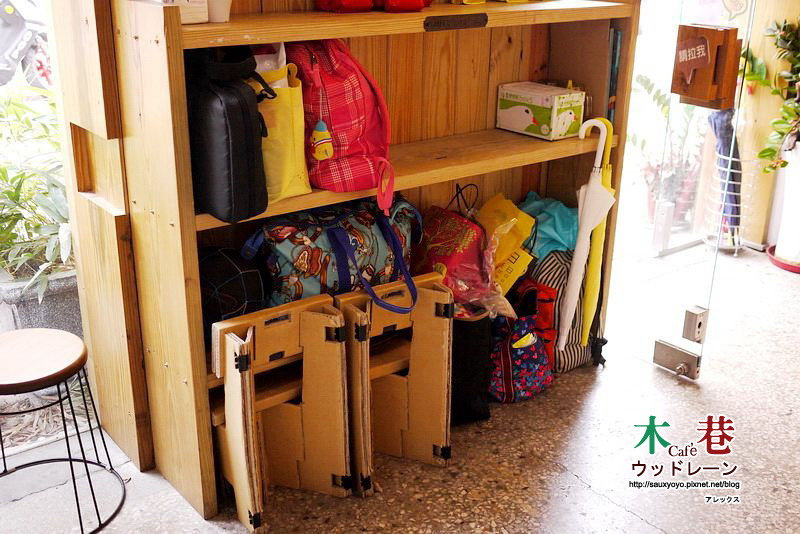 【台中】木巷咖啡-Oaken Cafe ~ 台中逢甲 巷弄轉角中的靜懿空間 享受文藝咖啡香