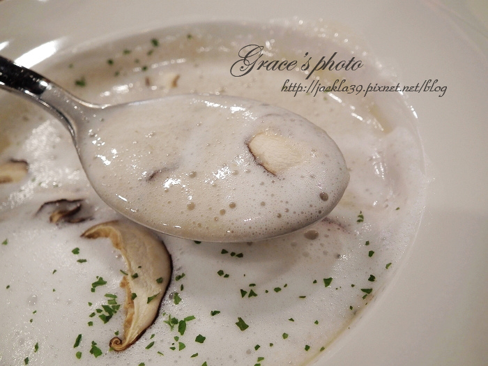 DSCF1085_nEO_IMG.jpg DSCF1085_nEO_IMG.jpg