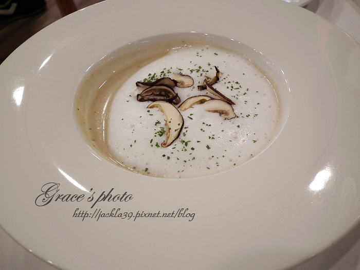 DSCF1081_nEO_IMG.jpg DSCF1081_nEO_IMG.jpg