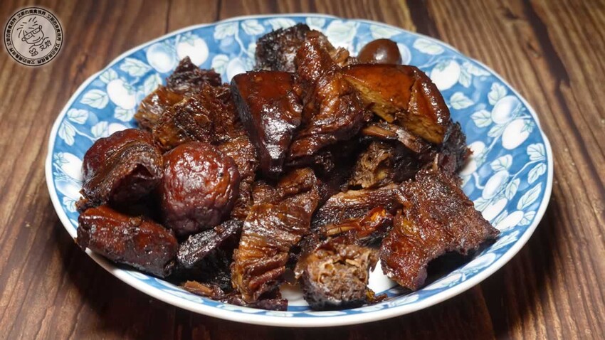 饒河街夜市美食懶人包！台北人必吃心心腸粉、藥燉排骨、烤玉米推薦。