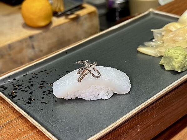 台北市中山區[台北美食] 日料界的保時捷「鮨一 Sushi ichi」十九道日式料理精彩呈現 #中山國中站 #中山區 #台北日本料理