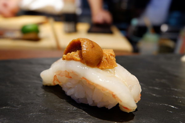 【食記】台北・中山國中｜鮨一Sushi ichi 日式無菜單料理，當天新鮮食材變出一道道驚喜佳餚！高品質握壽司、生魚片讓你呷罷霸！