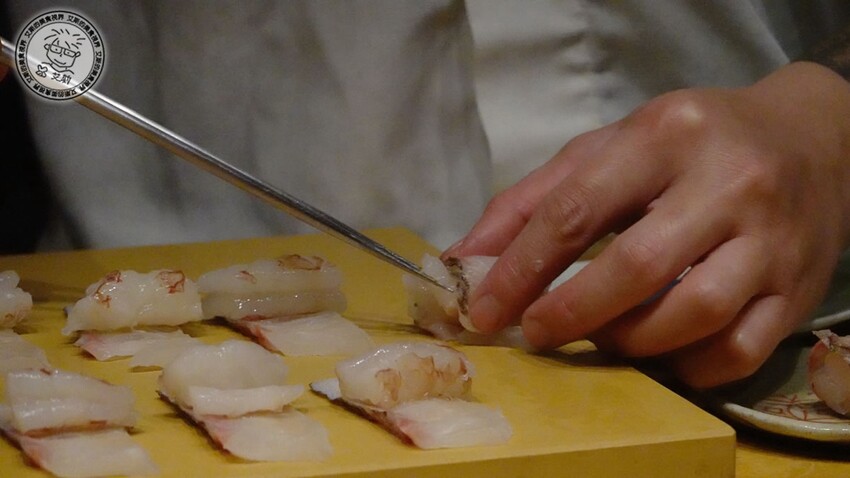 台北市中山區【 台北Omakase 】犒賞自己找到隱身於巷子內的高優質無菜單日本料理,至少有16道有質感又好吃的日式料理可