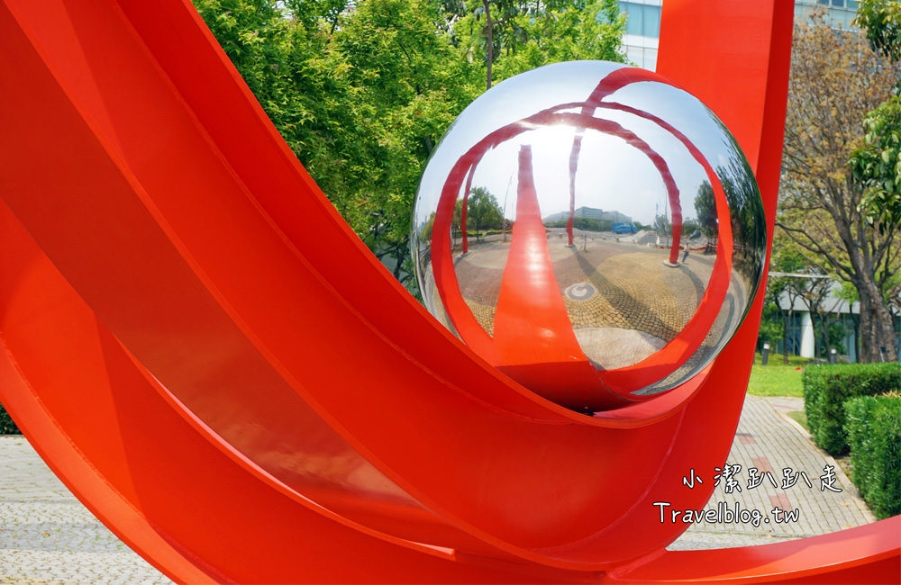 台中一日遊》IG打卡景點.中科美食.踏青.溜小孩.免費景點一次滿足!推薦路線:米蘭街義式小館+中科商圈假日文創市集+台中都會公園+ UNO貨櫃市集 - 小潔趴趴走旅遊札記