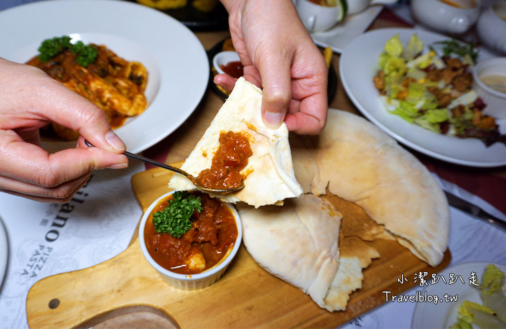 台中一日遊》IG打卡景點.中科美食.踏青.溜小孩.免費景點一次滿足!推薦路線:米蘭街義式小館+中科商圈假日文創市集+台中都會公園+ UNO貨櫃市集 - 小潔趴趴走旅遊札記