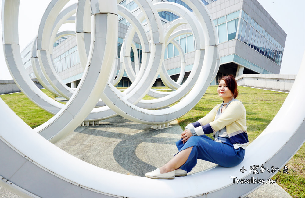 台中一日遊》IG打卡景點.中科美食.踏青.溜小孩.免費景點一次滿足!推薦路線:米蘭街義式小館+中科商圈假日文創市集+台中都會公園+ UNO貨櫃市集 - 小潔趴趴走旅遊札記