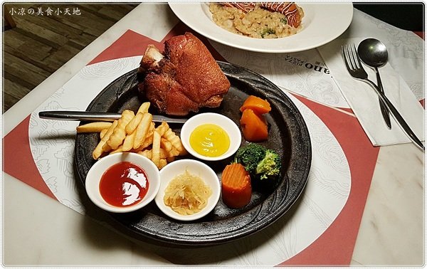 milano米蘭街義式小館(中科店)：台中西屯』米蘭街義式小館║中科美食推薦，精緻義式料理、排餐、還有午茶限定舒芙蕾鬆餅，療癒系甜點!