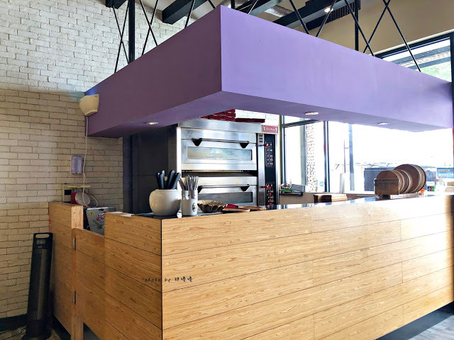 【台中 西屯】milano米蘭街義式小館🍝🍕中科商圈義式餐廳,手工義大利麵Q彈好吃,整類多樣,PIZZA也令人驚艷,每道餐點都好好食!