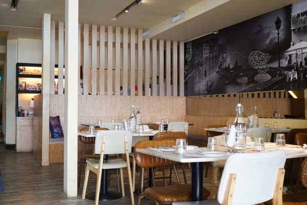 milano米蘭街義式小館(中科店)：【台中美食】Milano米蘭街義式小館位於中科商圈 有多款手工義大利麵條，還有美味的現烤雙拼披薩！