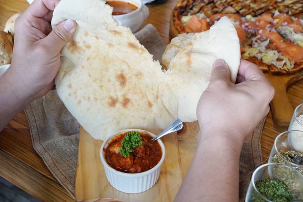 milano米蘭街義式小館(中科店)：【台中美食】Milano米蘭街義式小館位於中科商圈 有多款手工義大利麵條，還有美味的現烤雙拼披薩！