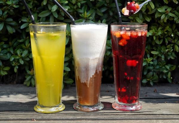 milano米蘭街義式小館(中科店)：【台中美食】Milano米蘭街義式小館位於中科商圈 有多款手工義大利麵條，還有美味的現烤雙拼披薩！