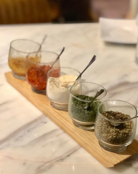 【米蘭街義式小館】台中中科-團體聚餐好選擇｜手工窯烤披薩｜海膽燉飯